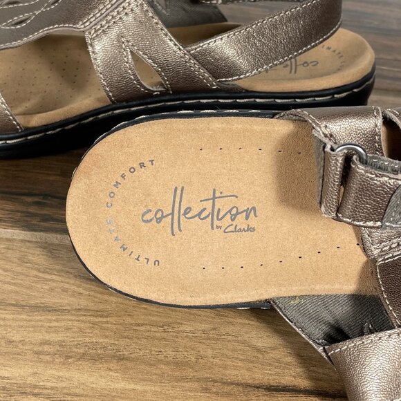 Clarks Leisa Lakelyn Womens 8 Wide Shoes Pewter Metallic Leather Comfort Sandal - Picture 11 of 13